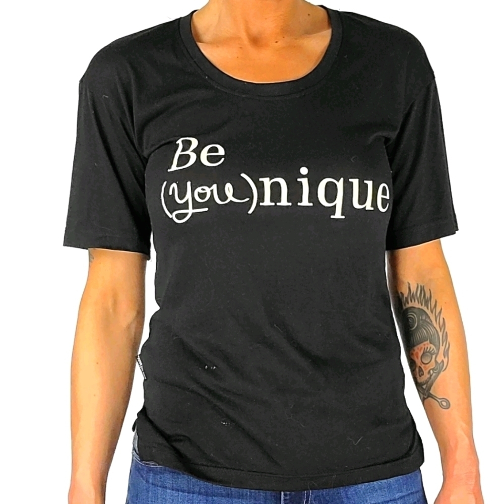 Sugar and Bruno BE (YOU)NIQUE Shirt Size XXSmall Black Short Sleeve